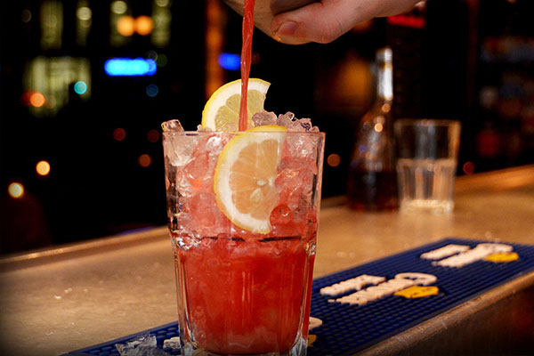 bar-aarhus-cocktail-laves bar aarhus